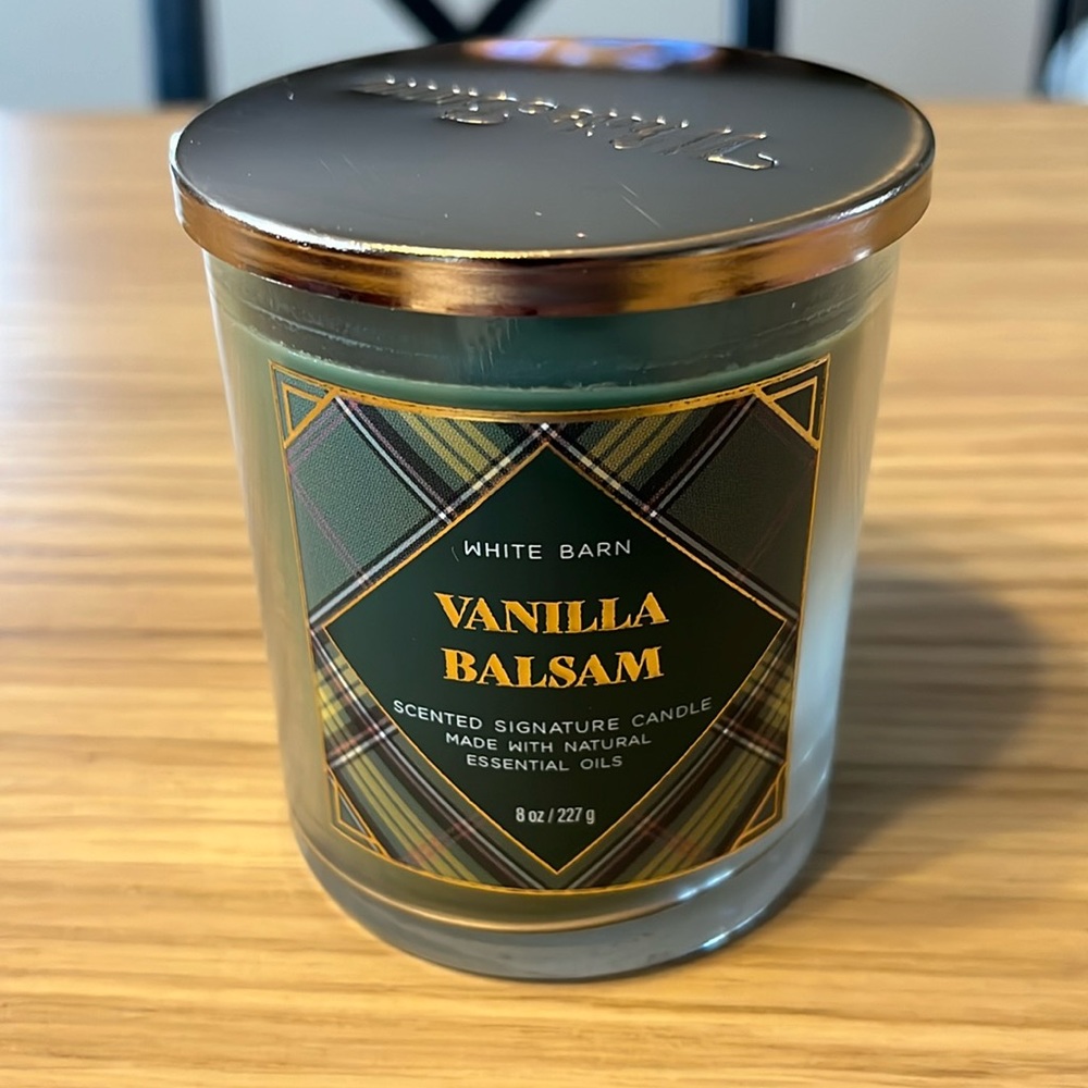 Bath & Body Works Single Wick Candle. Vanilla Balsam. - Picture 1 of 3